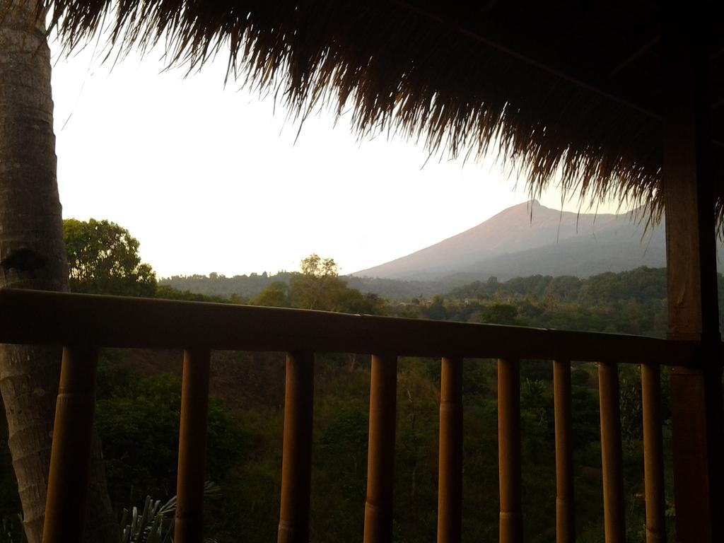 Rinjani Trails Hotel Senaru Dış mekan fotoğraf